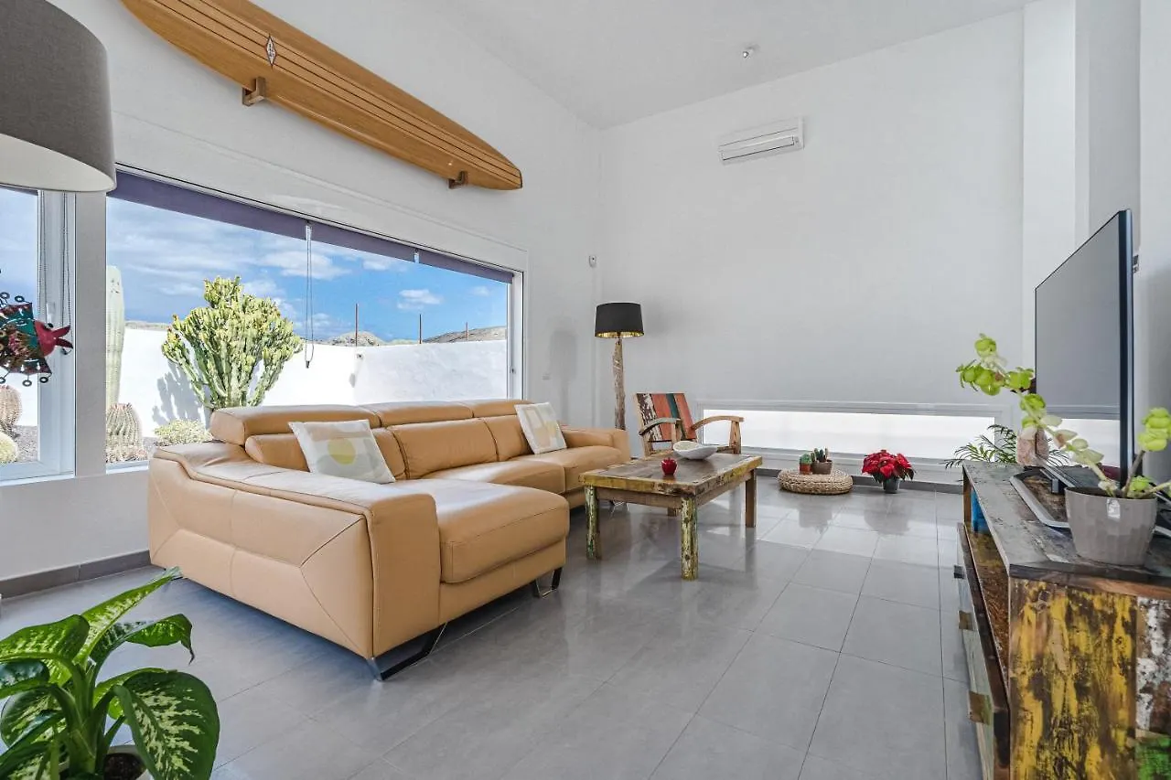 Modern 3Bdr Villa With Heated Pool El Médano 0*,  İspanya