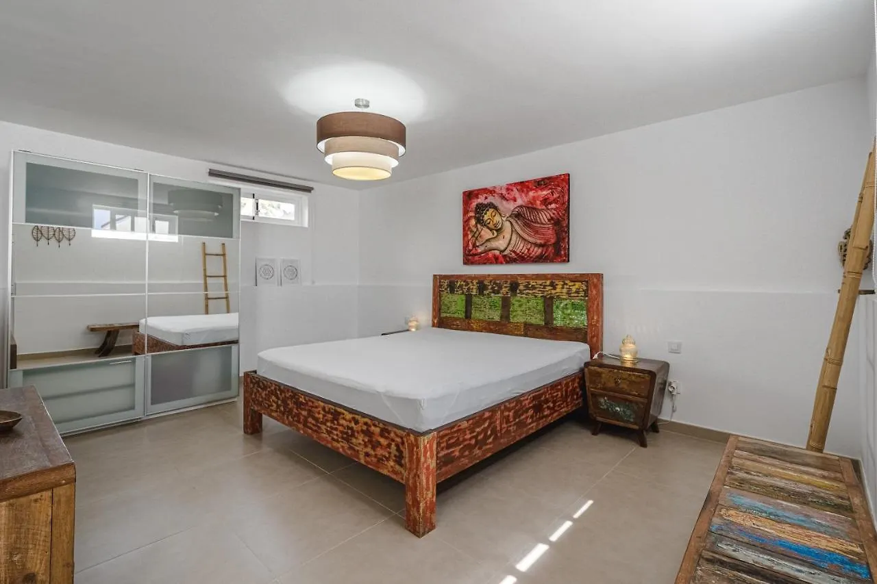 Modern 3Bdr Villa With Heated Pool El Medano  El Medano (Tenerife)
